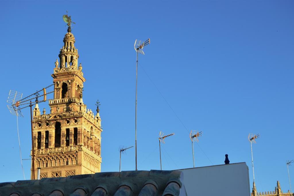 Ferienwohnung Stunning Attic With Private Terrace And Parking Optional Sevilla Exterior foto