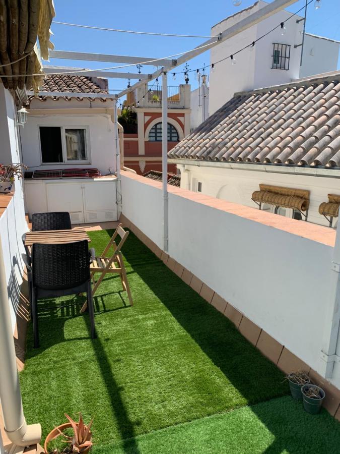 Ferienwohnung Stunning Attic With Private Terrace And Parking Optional Sevilla Exterior foto